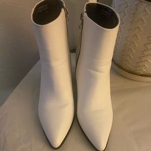 Forever 21, white boots, size 9, short boots, chunky heel, studs on back ankle